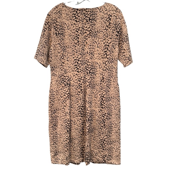 Lands’ End Animal Print Sheath Dress Women’s Size 14 Pockets Short Sleeve - Picture 3 of 7